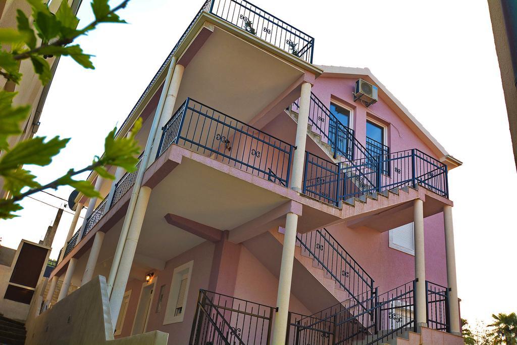 Apartments Bella Di Boka Tivat Buitenkant foto