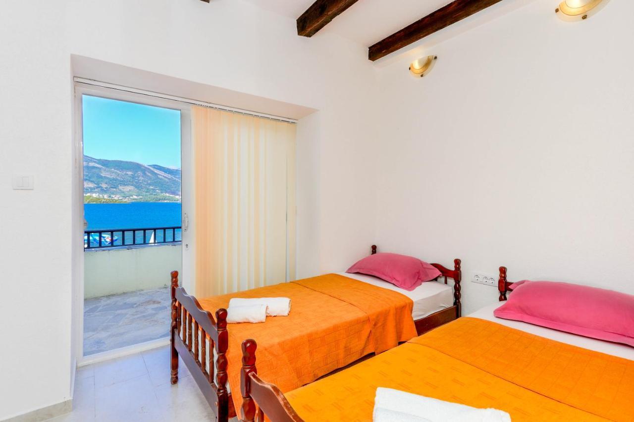 Apartments Bella Di Boka Tivat Buitenkant foto