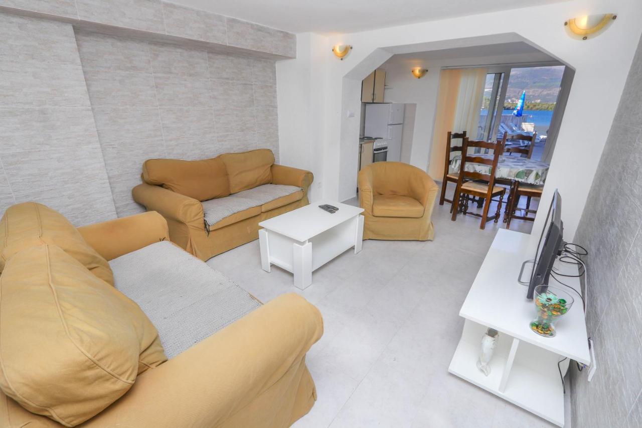 Apartments Bella Di Boka Tivat Buitenkant foto