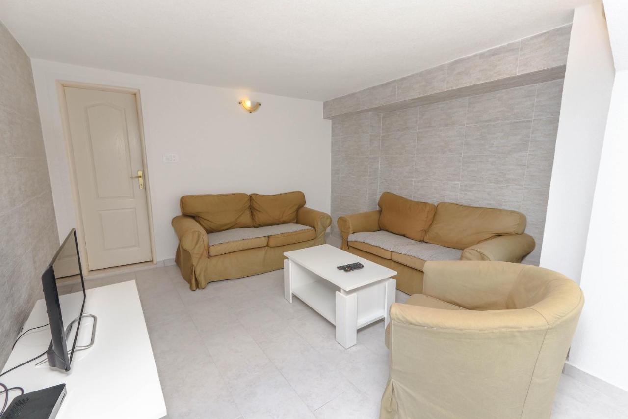Apartments Bella Di Boka Tivat Buitenkant foto