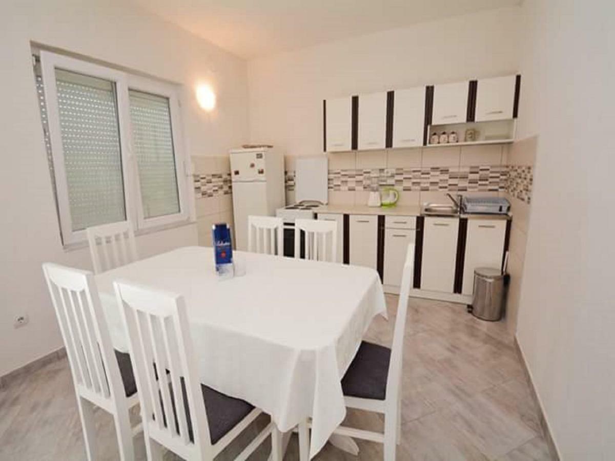 Apartments Bella Di Boka Tivat Buitenkant foto
